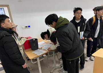 ec386eabbf15609bb625014ffbeffaf